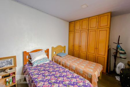 Casa à venda com 185m², 4 quartos e 4 vagasQuarto