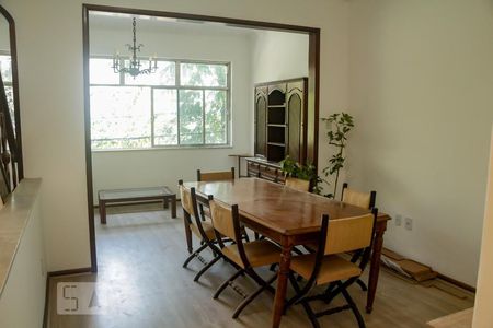 sala de apartamento para alugar com 3 quartos, 160m² em Grajaú, Rio de Janeiro