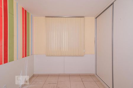 Quarto de apartamento para alugar com 2 quartos, 65m² em Itapoã, Belo Horizonte
