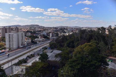Vista de apartamento para alugar com 2 quartos, 65m² em Itapoã, Belo Horizonte