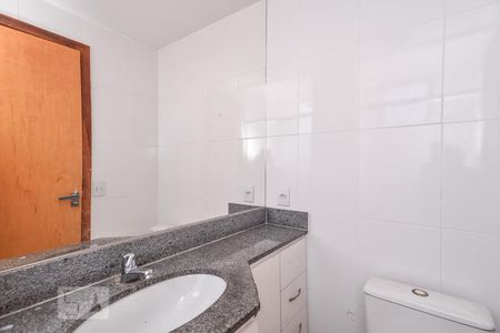 Banheiro da Suíte de apartamento para alugar com 2 quartos, 65m² em Itapoã, Belo Horizonte