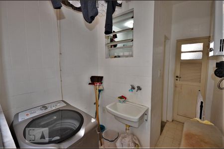 Apartamento à venda com 110m², 3 quartos e sem vagaÁrea de Serviço