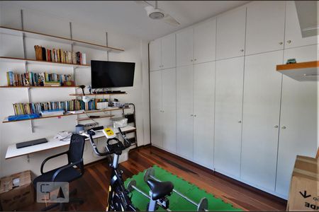 Apartamento à venda com 110m², 3 quartos e sem vagaQuarto 3