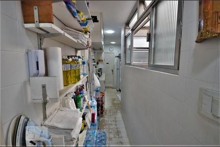 Apartamento à venda com 110m², 3 quartos e sem vagaCorredor da Cozinha 