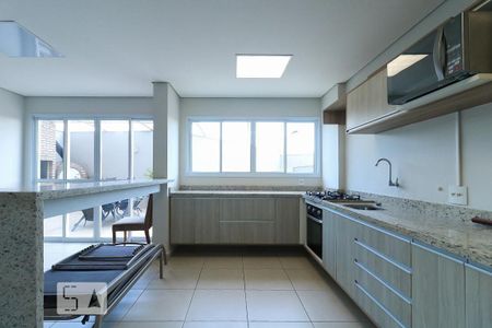 Apartamento para alugar com 30m², 1 quarto e 1 vaga Apartamento para alugar com 30m², 1 quarto e 1 vagaÁrea comum - Salão de festas