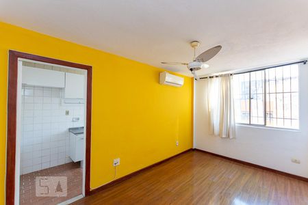 Sala de apartamento à venda com 2 quartos, 55m² em Fonseca, Niterói