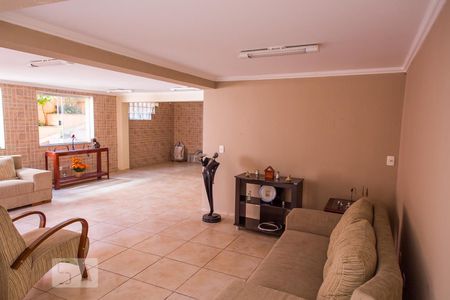 Casa à venda com 315m², 4 quartos e 3 vagas Casa à venda com 315m², 4 quartos e 3 vagasSalão