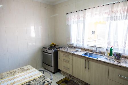 Casa à venda com 315m², 4 quartos e 3 vagas Casa à venda com 315m², 4 quartos e 3 vagasCozinha