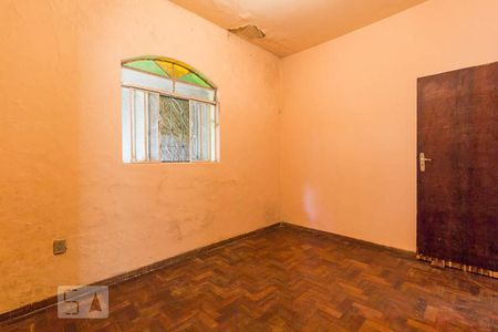 Casa à venda com 150m², 3 quartos e sem vaga