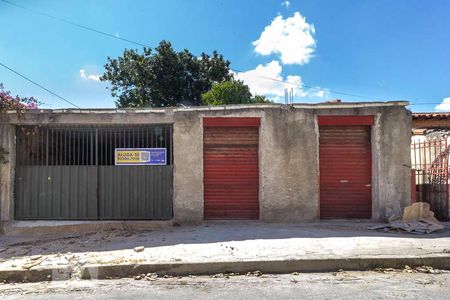 Casa à venda com 150m², 3 quartos e sem vaga