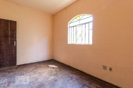 Casa à venda com 150m², 3 quartos e sem vaga