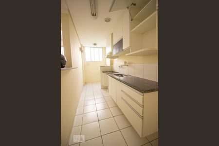 Apartamento para alugar com 64m², 2 quartos e 1 vagaCozinha