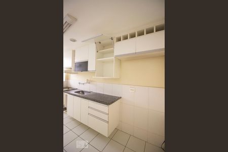 Apartamento para alugar com 64m², 2 quartos e 1 vagaCozinha - Armários