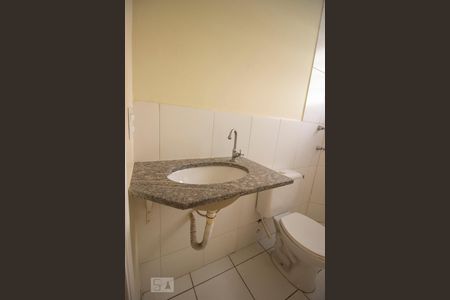 Apartamento para alugar com 64m², 2 quartos e 1 vagaBanheiro Social