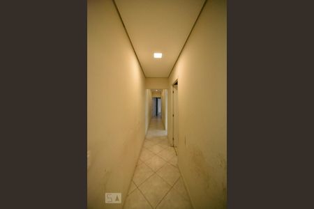 Casa à venda com 260m², 7 quartos e 4 vagasCorredor 2