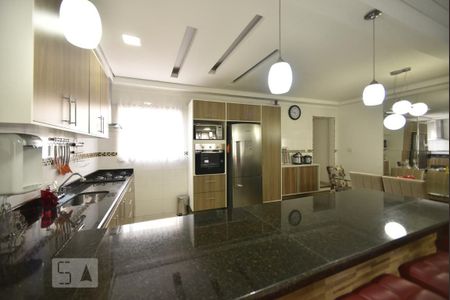 Casa à venda com 260m², 7 quartos e 4 vagasCozinha americana