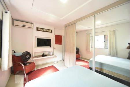 Casa à venda com 260m², 7 quartos e 4 vagasQuarto 2