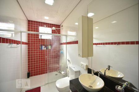 Casa à venda com 260m², 7 quartos e 4 vagasBanheiro 1