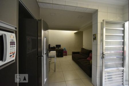 Casa à venda com 260m², 7 quartos e 4 vagasCozinha 2