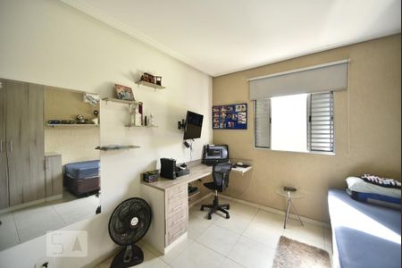 Casa à venda com 260m², 7 quartos e 4 vagasQuarto 4