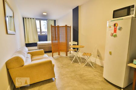 Studio de kitnet/studio para alugar com 1 quarto, 27m² em Consolação, São Paulo