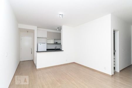 Sala de apartamento à venda com 3 quartos, 76m² em Presidente Altino, Osasco