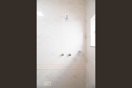 Casa à venda com 534m², 5 quartos e 8 vagas Casa à venda com 534m², 5 quartos e 8 vagasBanheiro da suíte 1