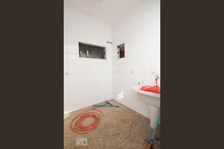 Casa à venda com 534m², 5 quartos e 8 vagas Casa à venda com 534m², 5 quartos e 8 vagasLavanderia