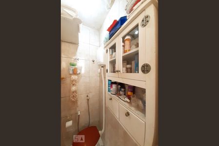 Apartamento à venda com 70m², 4 quartos e 1 vagaBanheiro de Serviço