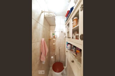 Apartamento à venda com 70m², 4 quartos e 1 vagaBanheiro de Serviço