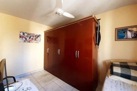 Apartamento à venda com 70m², 4 quartos e 1 vagaQuarto 2
