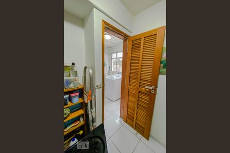 Apartamento para alugar com 100m², 3 quartos e 2 vagasQuarto de Serviço