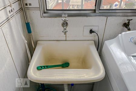 Apartamento para alugar com 100m², 3 quartos e 2 vagasDetalhe Lavanderia