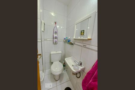 Apartamento para alugar com 100m², 3 quartos e 2 vagasBanheiro de Serviço