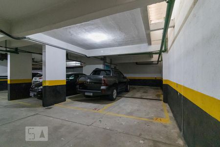 Apartamento à venda com 120m², 3 quartos e 2 vagas Apartamento à venda com 120m², 3 quartos e 2 vagasGaragem