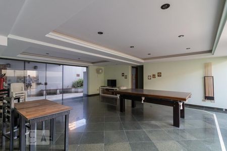 Apartamento à venda com 120m², 3 quartos e 2 vagas Apartamento à venda com 120m², 3 quartos e 2 vagasSalão de festas