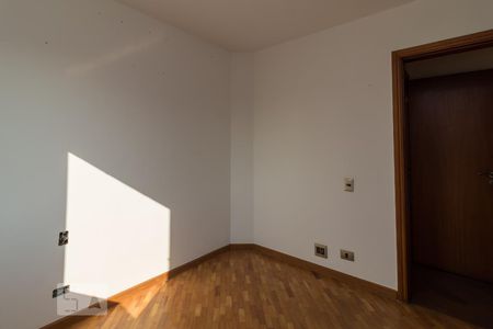 Apartamento à venda com 120m², 3 quartos e 2 vagas Apartamento à venda com 120m², 3 quartos e 2 vagasQuarto 1