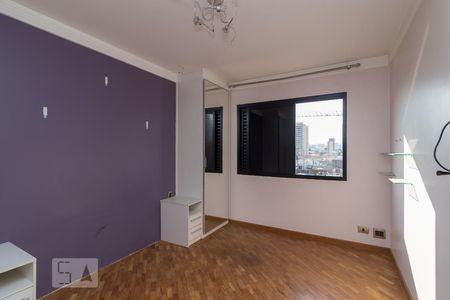 Apartamento à venda com 120m², 3 quartos e 2 vagas Apartamento à venda com 120m², 3 quartos e 2 vagasSuíte