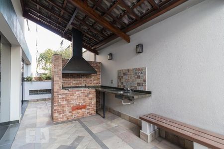 Apartamento à venda com 120m², 3 quartos e 2 vagas Apartamento à venda com 120m², 3 quartos e 2 vagasChurrasqueira