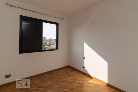 Apartamento à venda com 120m², 3 quartos e 2 vagas Apartamento à venda com 120m², 3 quartos e 2 vagasQuarto 1