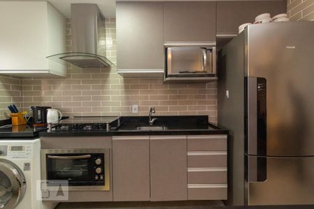 Apartamento à venda com 55m², 2 quartos e 1 vaga Apartamento à venda com 55m², 2 quartos e 1 vagaCozinha