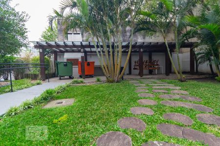 Apartamento à venda com 55m², 2 quartos e 1 vaga Apartamento à venda com 55m², 2 quartos e 1 vagaÁrea Comum -churrasqueira