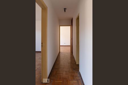 Corredor de apartamento para alugar com 3 quartos, 91m² em Bom Retiro, São Paulo