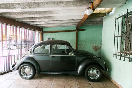 Casa à venda com 250m², 4 quartos e 2 vagasGaragem