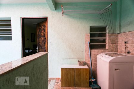 Casa à venda com 250m², 4 quartos e 2 vagasÁrea de Serviço