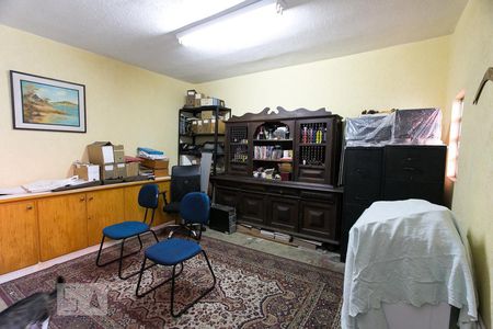 Casa à venda com 250m², 4 quartos e 2 vagasQuarto 4