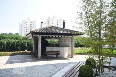 Apartamento à venda com 77m², 2 quartos e 2 vagasChurrasqueira