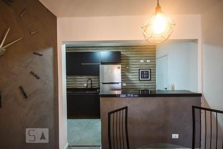 Apartamento à venda com 77m², 2 quartos e 2 vagasCozinha