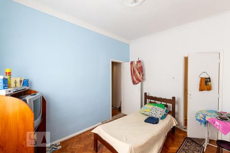 Casa à venda com 200m², 4 quartos e 1 vaga Casa à venda com 200m², 4 quartos e 1 vagaQuarto 2