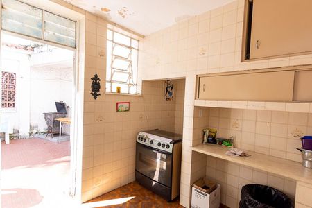 Casa à venda com 200m², 4 quartos e 1 vaga Casa à venda com 200m², 4 quartos e 1 vagaCozinha